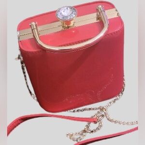 La Terra Pink Faux Patent Leather Purse Crossbody Handbag